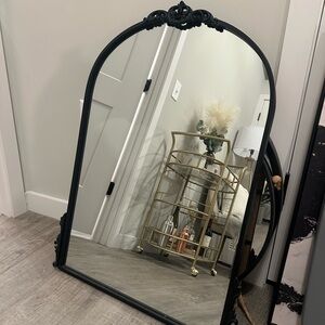 Elegant Black Arched Wall Mirror